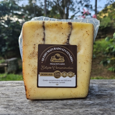 Queijo Maturado Centenário (mínimo 216g)