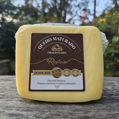 Queijo Resteia Carnielli (aprox. 242g)