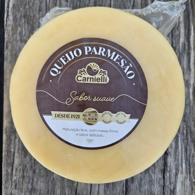 Queijo Parmesão com 8 a 11 meses (PEÇA C/ 2,900 kg)
